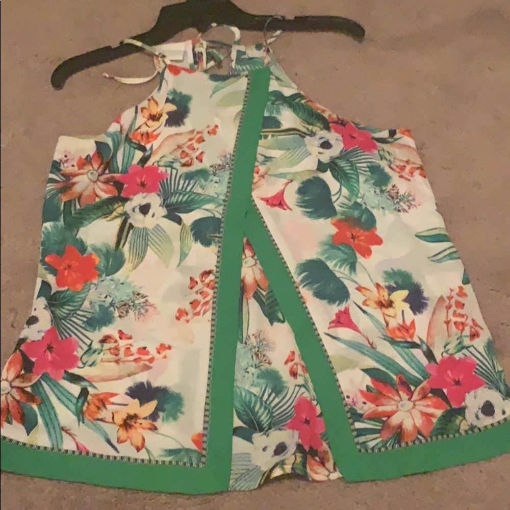 New York &Co shirt